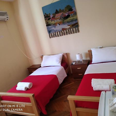 Elisabet Tirana Apartment Exterior photo
