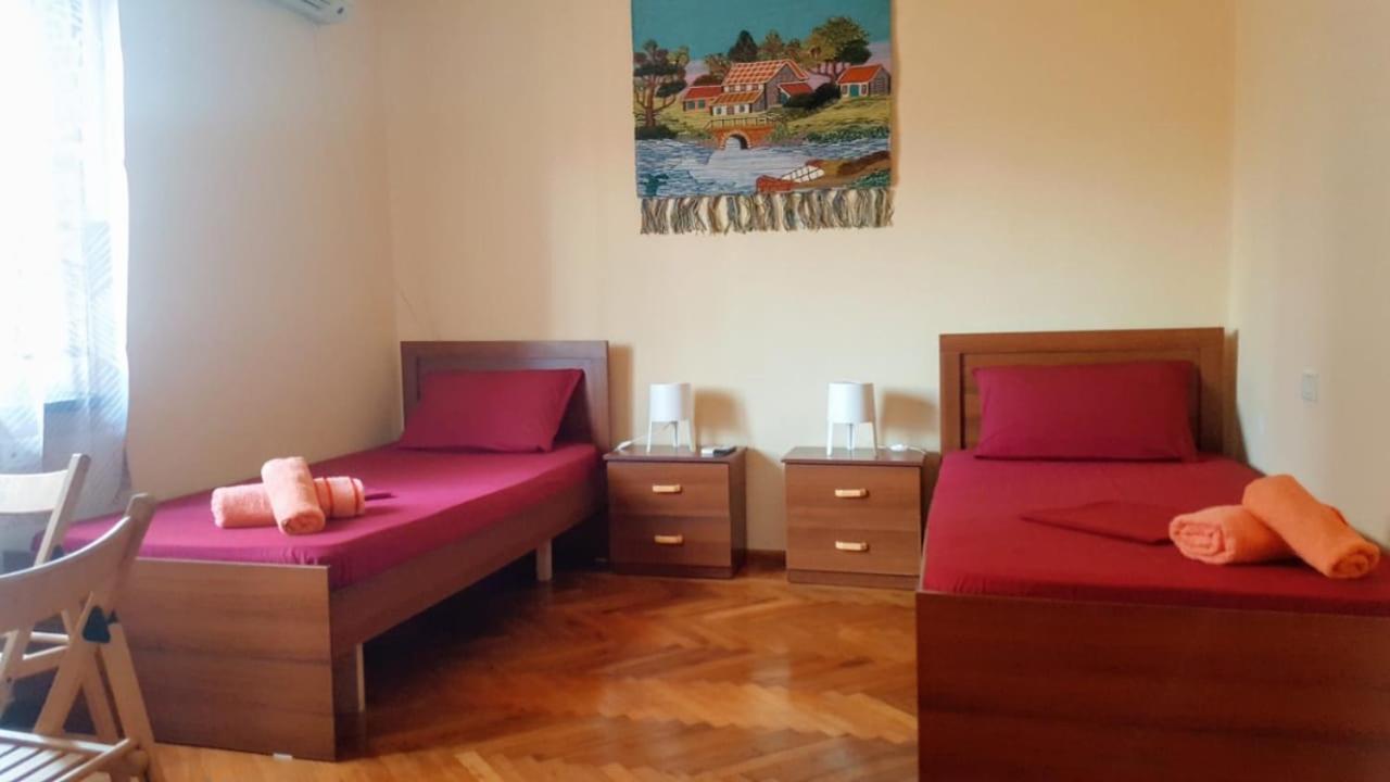 Elisabet Tirana Apartment Exterior photo